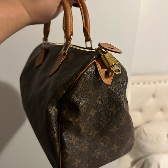 Louis Vuitton Brown Monogram Speedy 30 - Picture 4 of 6